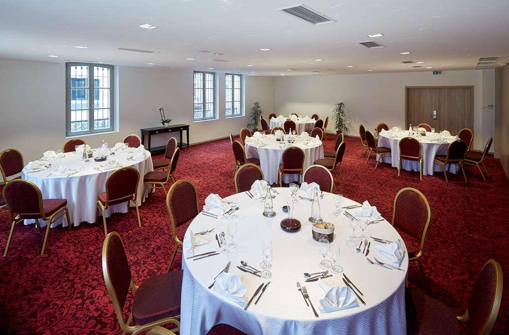 Mercure Maintenon Nhà hàng bức ảnh