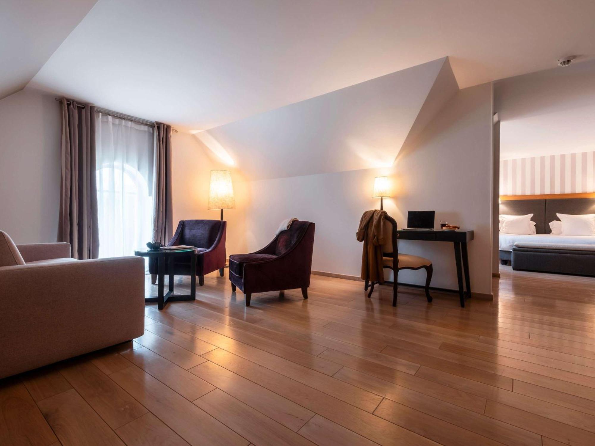 Mercure Maintenon Ngoại thất bức ảnh